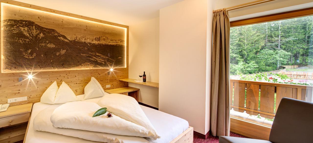 Hotel Wieslhof คอลเลปิเอตรา ภายนอก รูปภาพ